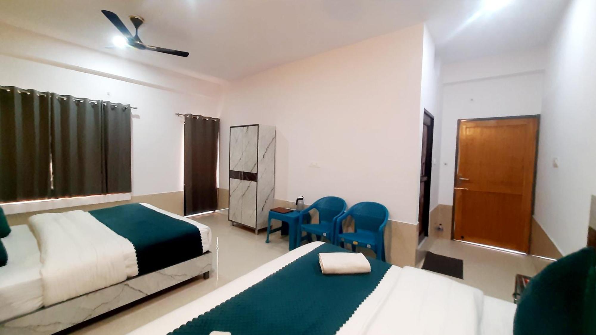 Manzil Hostel Rishīkesh Exterior foto